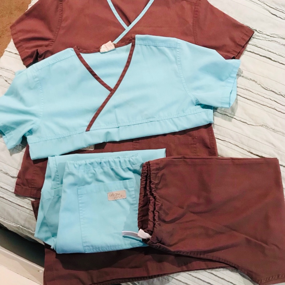 Urbane scrubs 2 sets